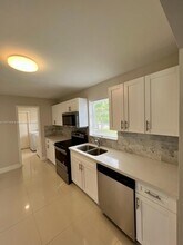 1931 NE 55th Ct in Fort Lauderdale, FL - Building Photo - Building Photo