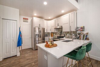 766 S Depew St in Lakewood, CO - Building Photo - Building Photo