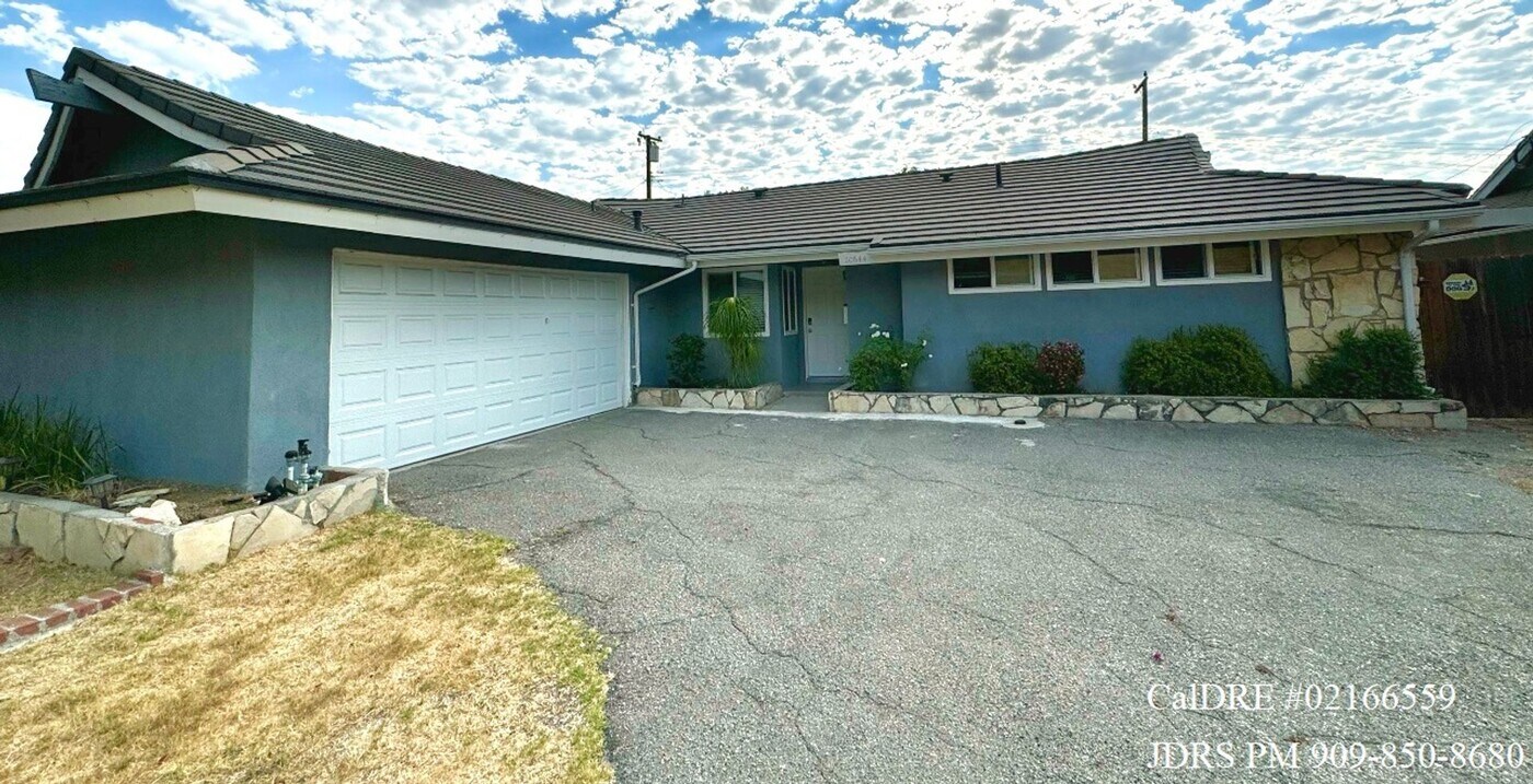 20644 Collegewood Dr in Walnut, CA - Building Photo