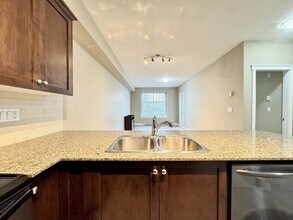 17712-57A 57a Ave in Surrey, BC - Building Photo - Building Photo