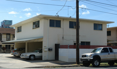 2033 Waiola St in Honolulu, HI - Building Photo - Building Photo