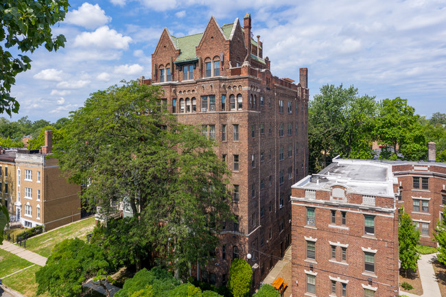 120 Glynn Ct. in Detroit, MI - Foto de edificio - Building Photo