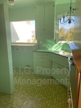 811 Reeves Pl in Glendale, CA - Building Photo - Building Photo