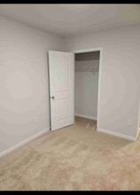 1107 Banworth Ct in Mebane, NC - Building Photo - Building Photo