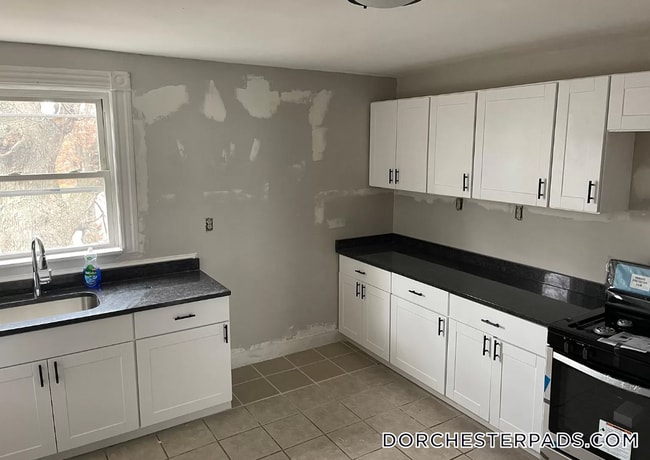 31 Bullard St