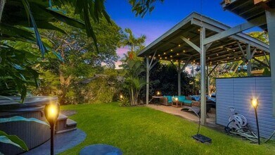 66-84 Waialua Beach Rd in Haleiwa, HI - Building Photo - Building Photo