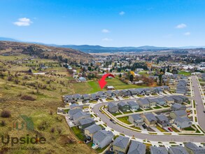 20601 E Mdw Spg Lp in Liberty Lake, WA - Building Photo - Building Photo