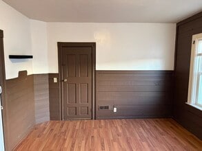 9 Whitcomb St in Webster, MA - Building Photo - Building Photo