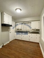 5748 N 40th St in Milwaukee, WI - Building Photo