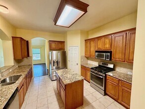 3512 Hidden Lake Crossing in Pflugerville, TX - Building Photo - Building Photo