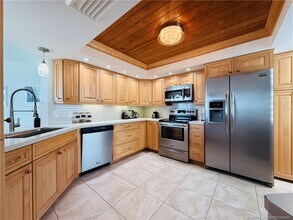 8800 S Ocean Dr in Jensen Beach, FL - Building Photo - Building Photo