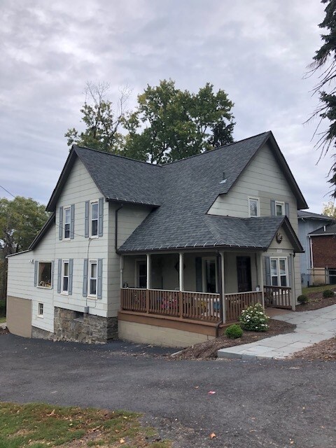 235 Coddington Rd in Ithaca, NY - Building Photo