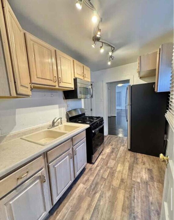 1217 Taylor Ave in Pueblo, CO - Building Photo