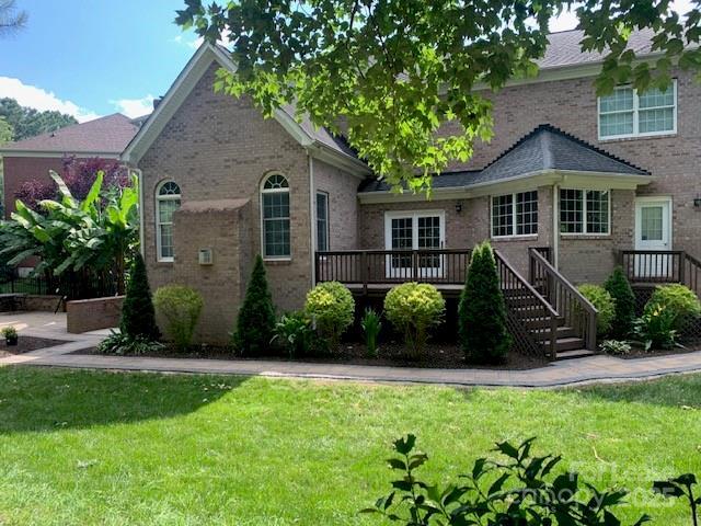 12325 Summer Breeze Ct in Charlotte, NC - Building Photo