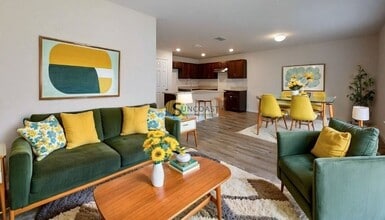 44 Ryarbor Dr in Palm Coast, FL - Foto de edificio - Building Photo