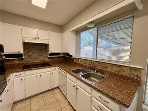 337 Apache Trail in Keller, TX - Building Photo - Building Photo