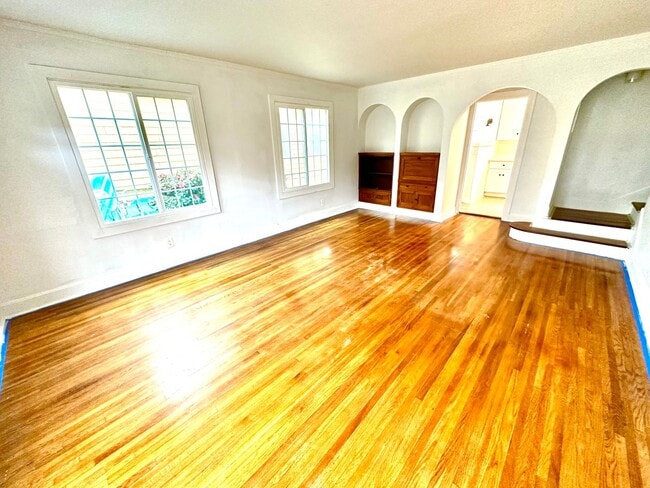 property at 45 65th Pl