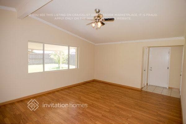 6628 Thomas Dr in North Highlands, CA - Foto de edificio - Building Photo