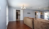 12410 Sarti St in Houston, TX - Building Photo - Building Photo