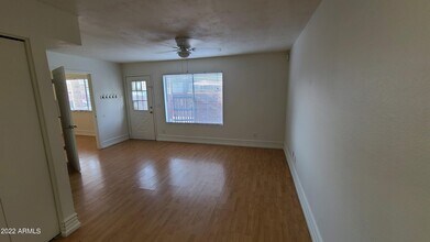 2301 E University Dr in Mesa, AZ - Building Photo - Building Photo