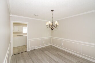 8685 Rhonda Cir S in Cordova, TN - Building Photo - Building Photo