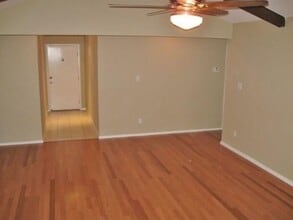 9807 Mountain Quail Rd in Austin, TX - Building Photo - Building Photo