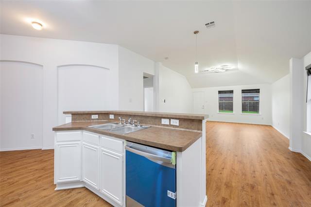 property at 1001 Campbell Dr