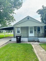 418 N High St in Rantoul, IL - Building Photo