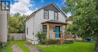 23 Hazel St in St Catharines, ON - Building Photo