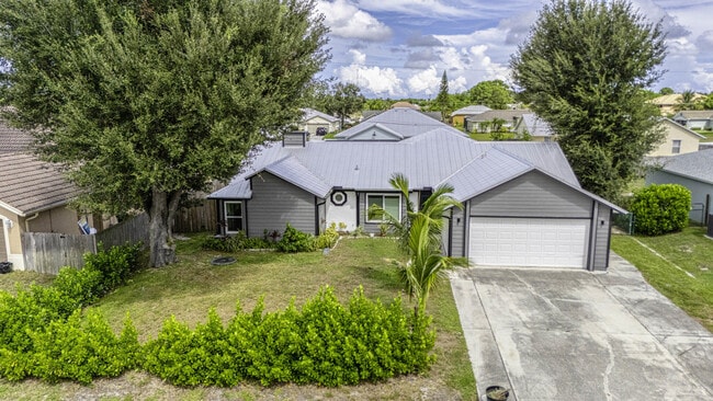 property at 3989 SW Jarmer Rd
