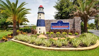 Southport Springs Golf & Country Club in Zephyrhills, FL - Building Photo