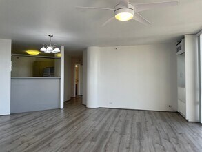 2101 Nuuanu Ave in Honolulu, HI - Building Photo - Building Photo