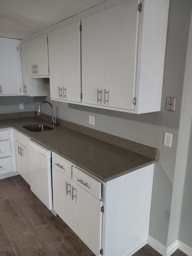 566 Washington St, Unit 566 in Boston, MA - Building Photo - Building Photo