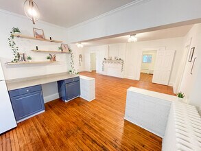 3120 Cottage Grove Ave, Unit Apt 2 in Des Moines, IA - Building Photo - Building Photo