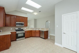 18114 Tabor Brook Dr in Humble, TX - Building Photo - Building Photo