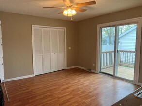 201 Pennsylvania Ave in South Roxana, IL - Building Photo - Building Photo