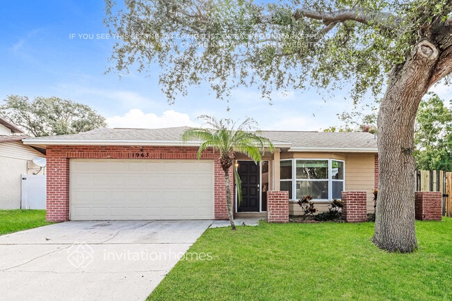 property at 1963 Lansing Dr