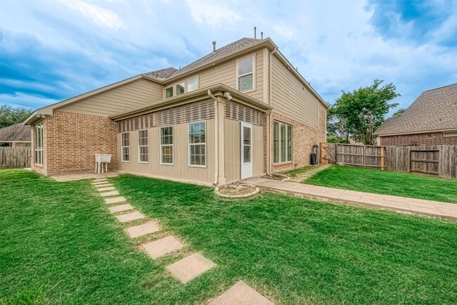 property at 17603 Yorkhill Ct