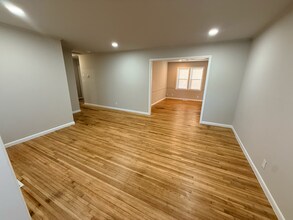 5308 S Madison Ave in Tulsa, OK - Building Photo - Building Photo