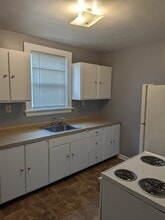 1939 Sterling Ave in Cincinnati, OH - Building Photo - Building Photo