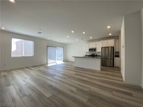 9583 Noah Pointe Ave in Las Vegas, NV - Building Photo - Building Photo