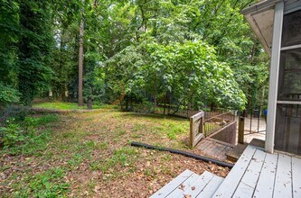 406 N Estes Dr in Chapel Hill, NC - Building Photo - Building Photo