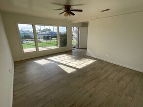 24266 Virginia Ln in Moreno Valley, CA - Building Photo - Building Photo