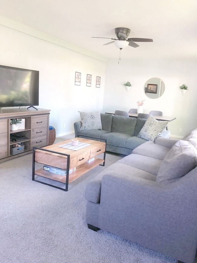 2403 36th St in Des Moines, IA - Building Photo - Building Photo