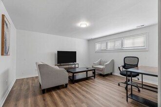 2716 Pomme Meadows Dr in Arnold, MO - Building Photo - Building Photo