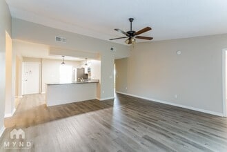 14013 Fullerton Dr in Tampa, FL - Building Photo - Building Photo