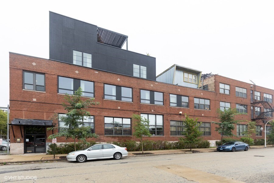 407 N Elizabeth St in Chicago, IL - Building Photo