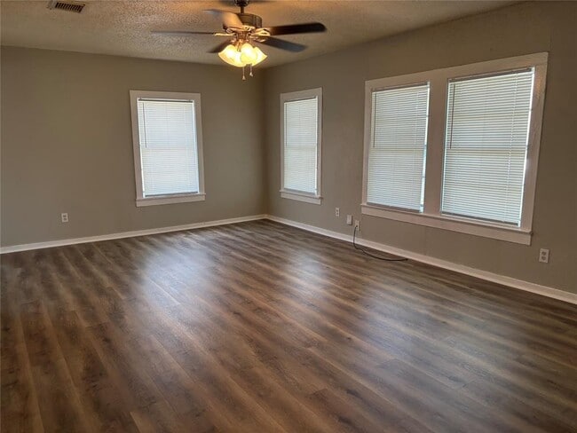 612 Ross St in La Marque, TX - Building Photo - Building Photo