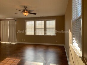 3124 Mackinac Island Ln in Raleigh, NC - Building Photo - Building Photo