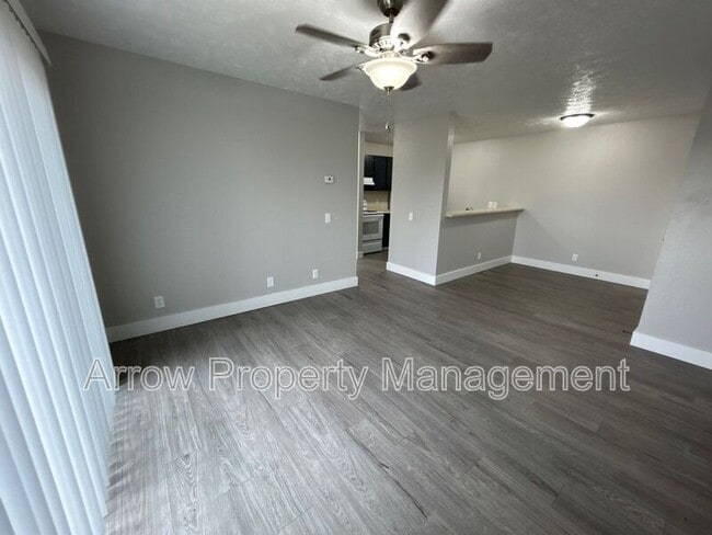 940 27th St in Clarinda, IA - Building Photo - Building Photo